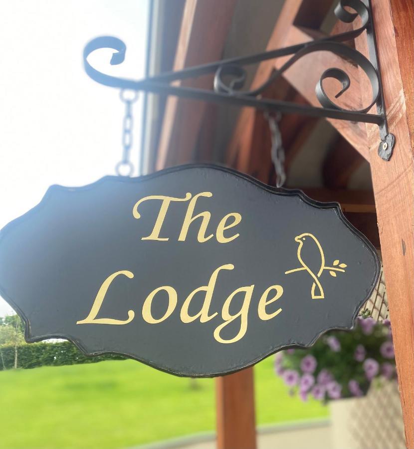 The Lodge Donegal Town מראה חיצוני תמונה